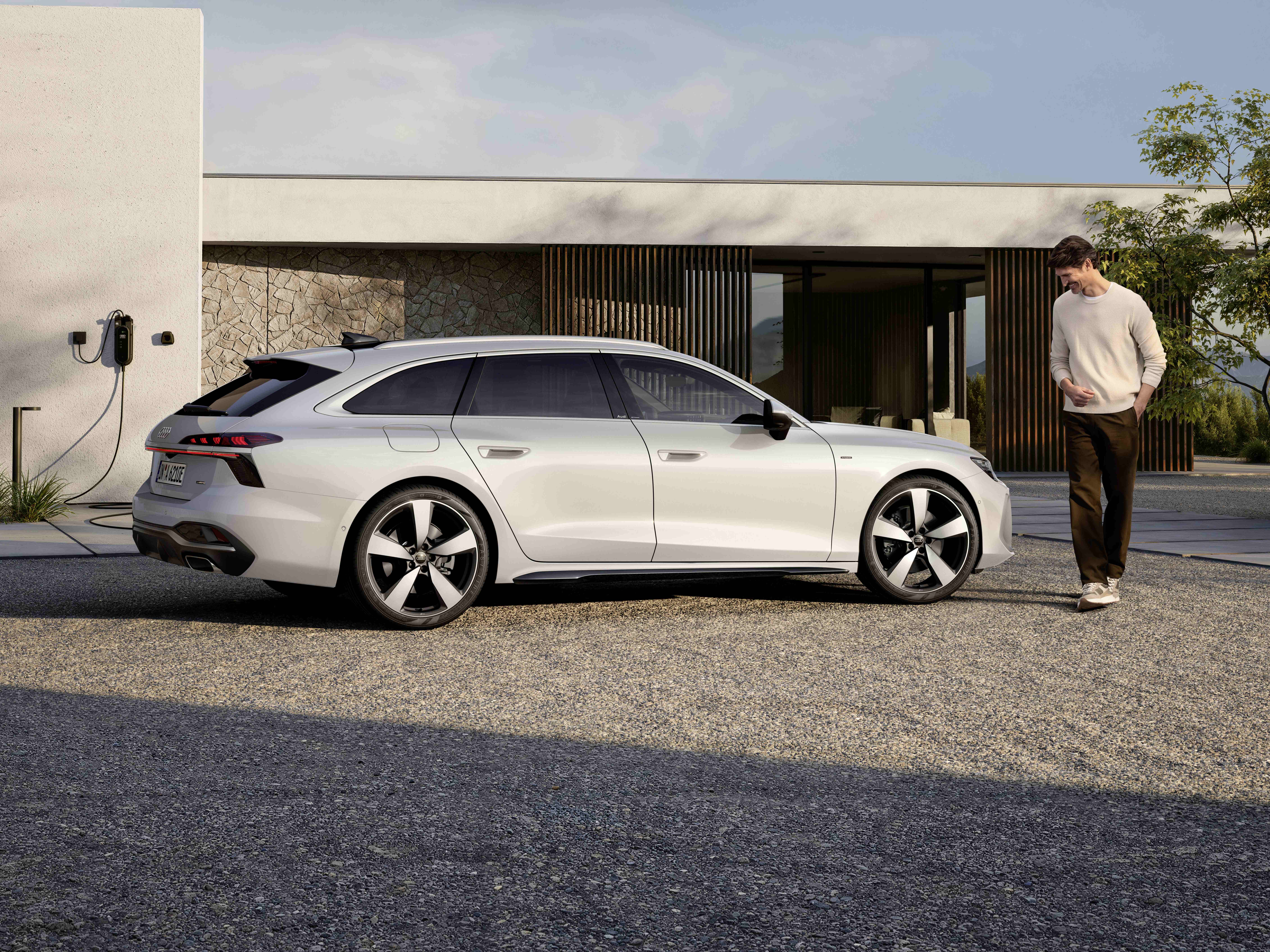 A6 Financial Lease