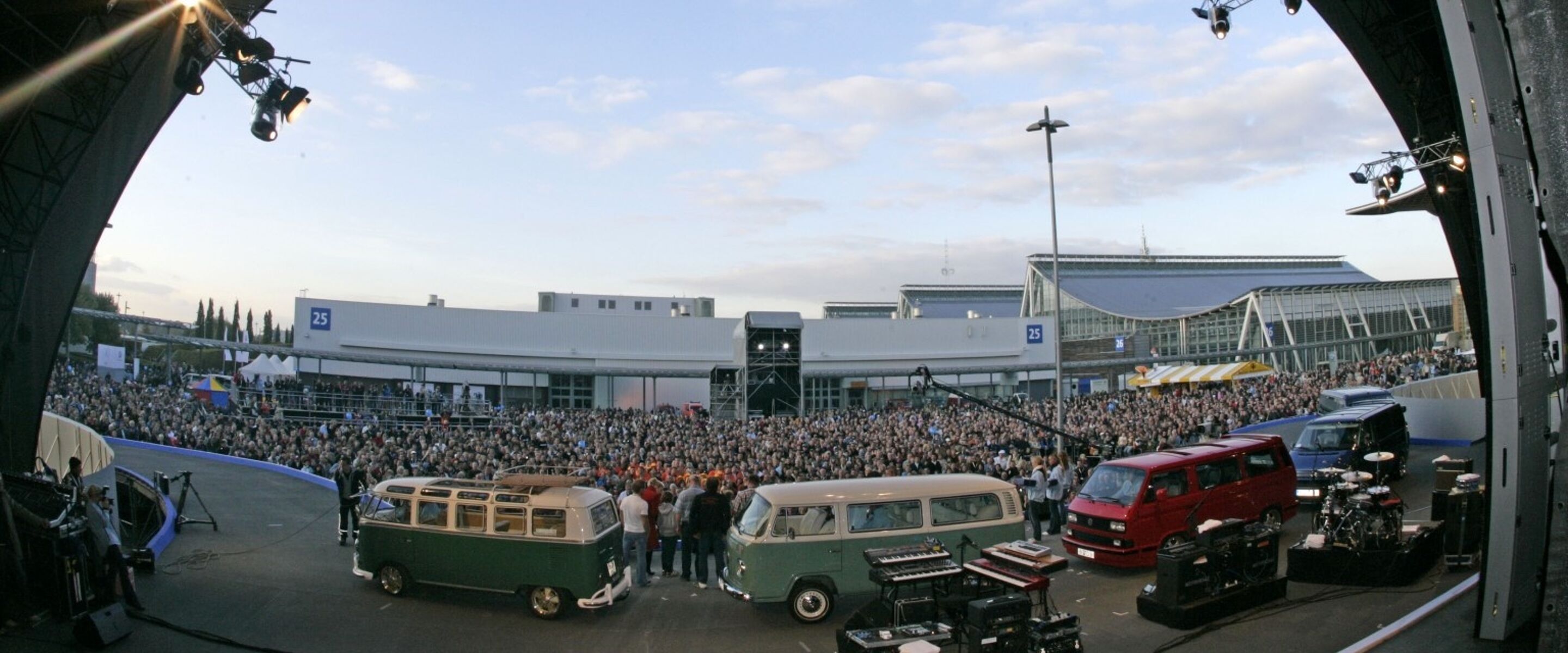 Het VW Bus Festival kent al 6.000 bussen!