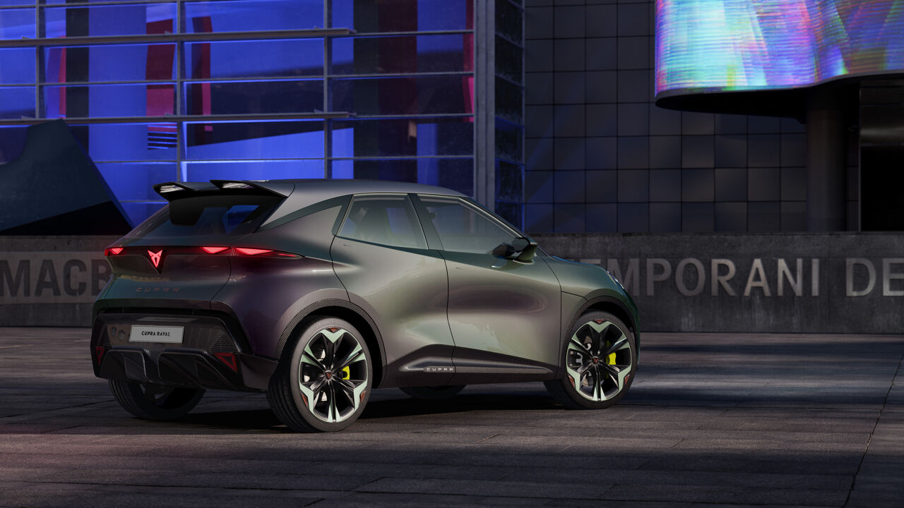 cupra-reveals-the-name-of-its-urban-electric-car-at-automobile-barcelona-the-cupra-raval-02-hq