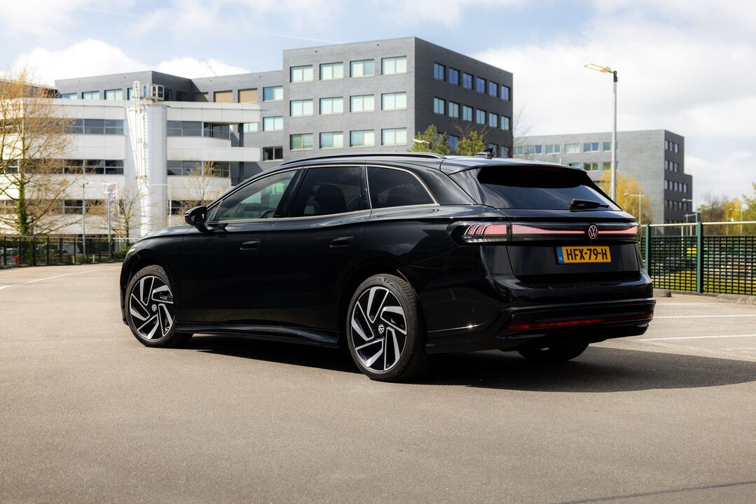 ID.4 v.a. € 399 p/m - ID.7 Tourer v.a. € 499 p/m