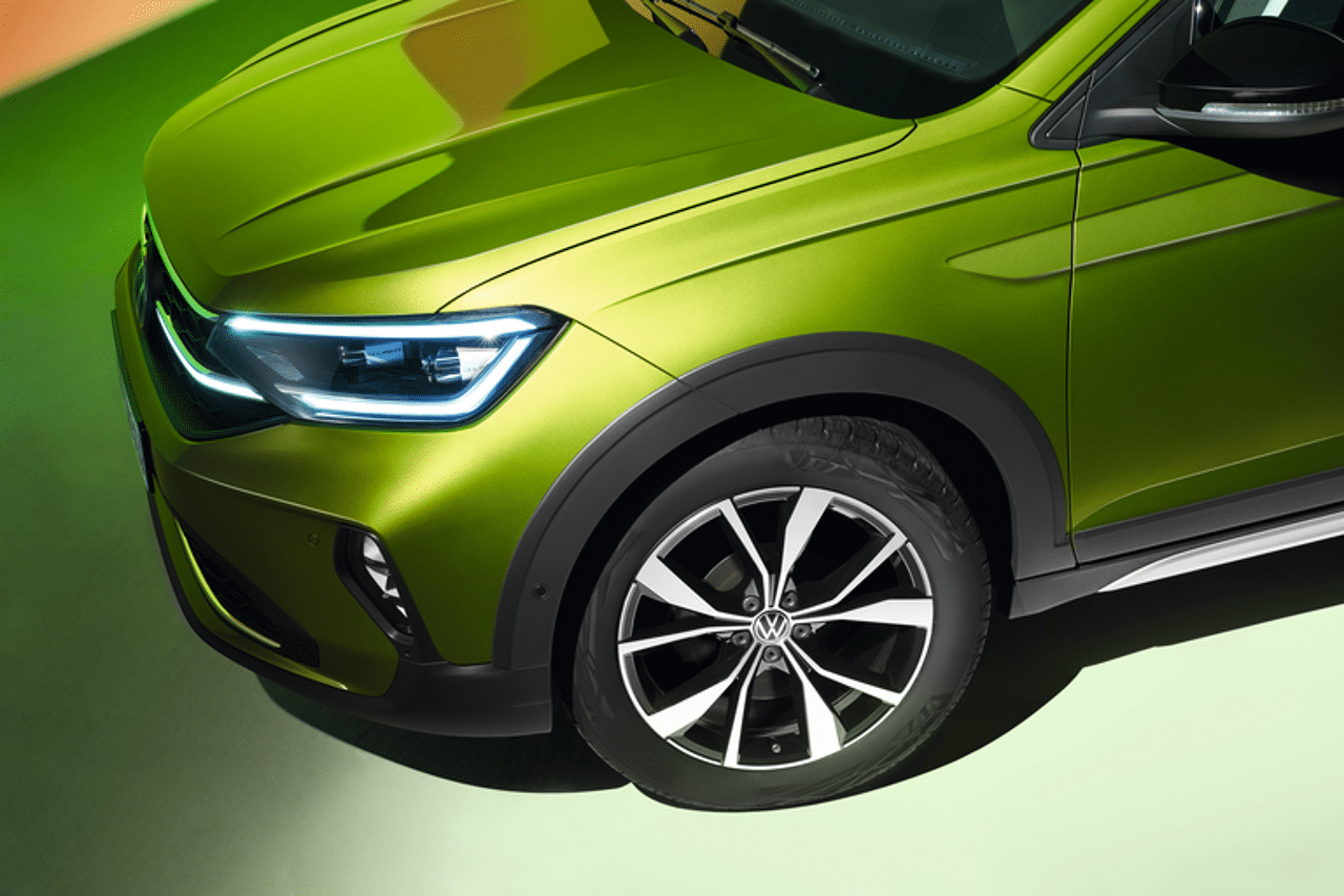 Web Ready PNG-IQ.Light Beauty_Taigo_06_09_4K