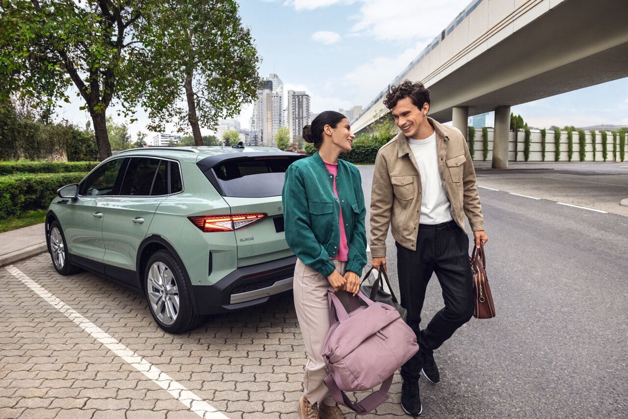 Web Ready JPG-Elroq_Launch_Hero_Stills_Lifestyle_01