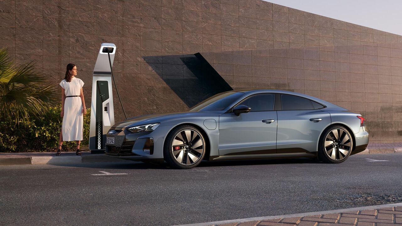 e-tron GT quattro laad