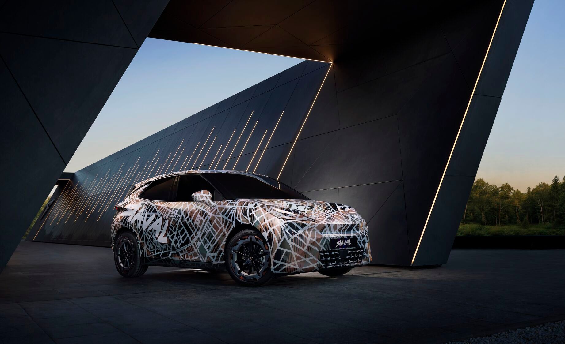 Web Ready JPG-03 Cupra Raval