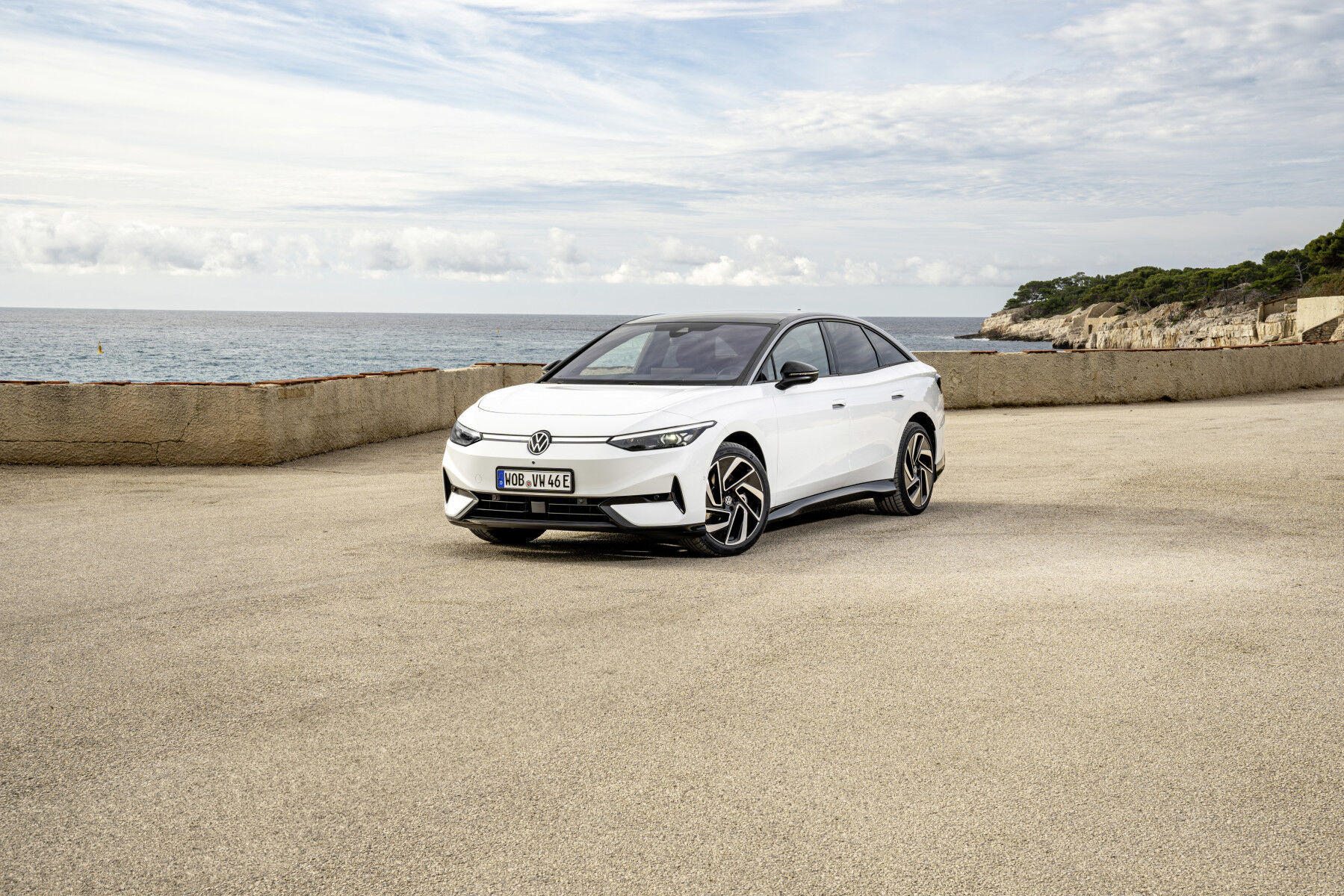 1920_volkswagenid2-5