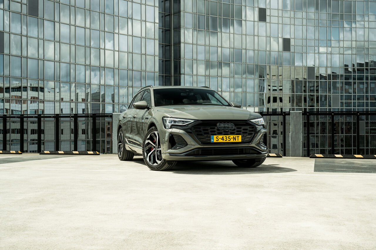 Audi Q8 E-tron-43