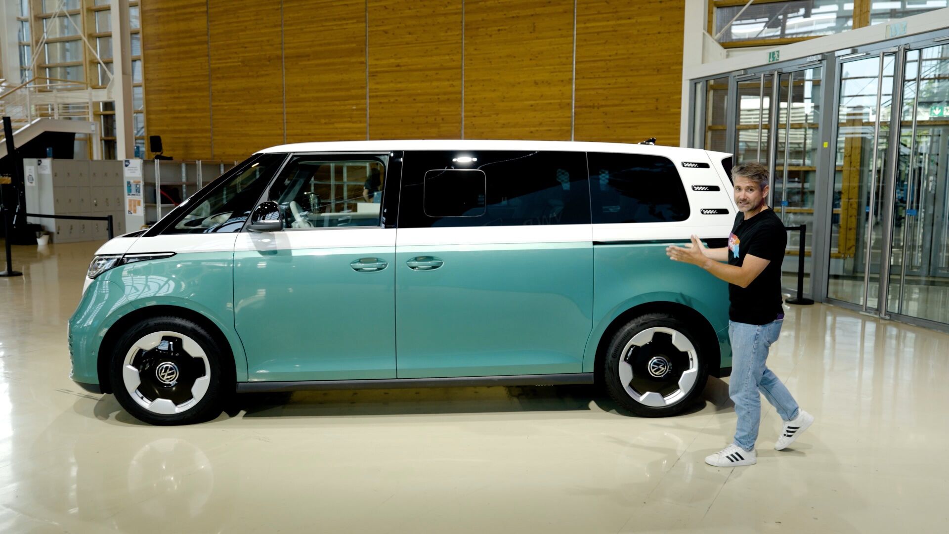 Ervaar de verlengde ID. Buzz