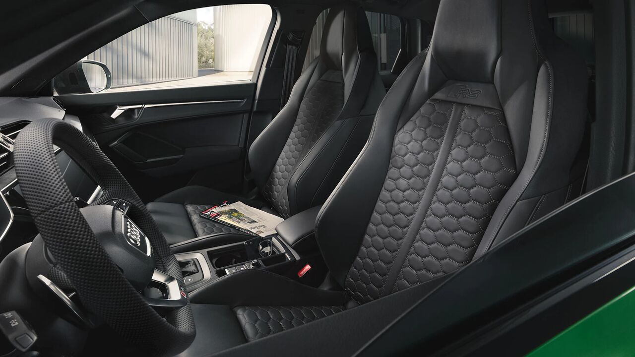 audi-rs-q3-interior