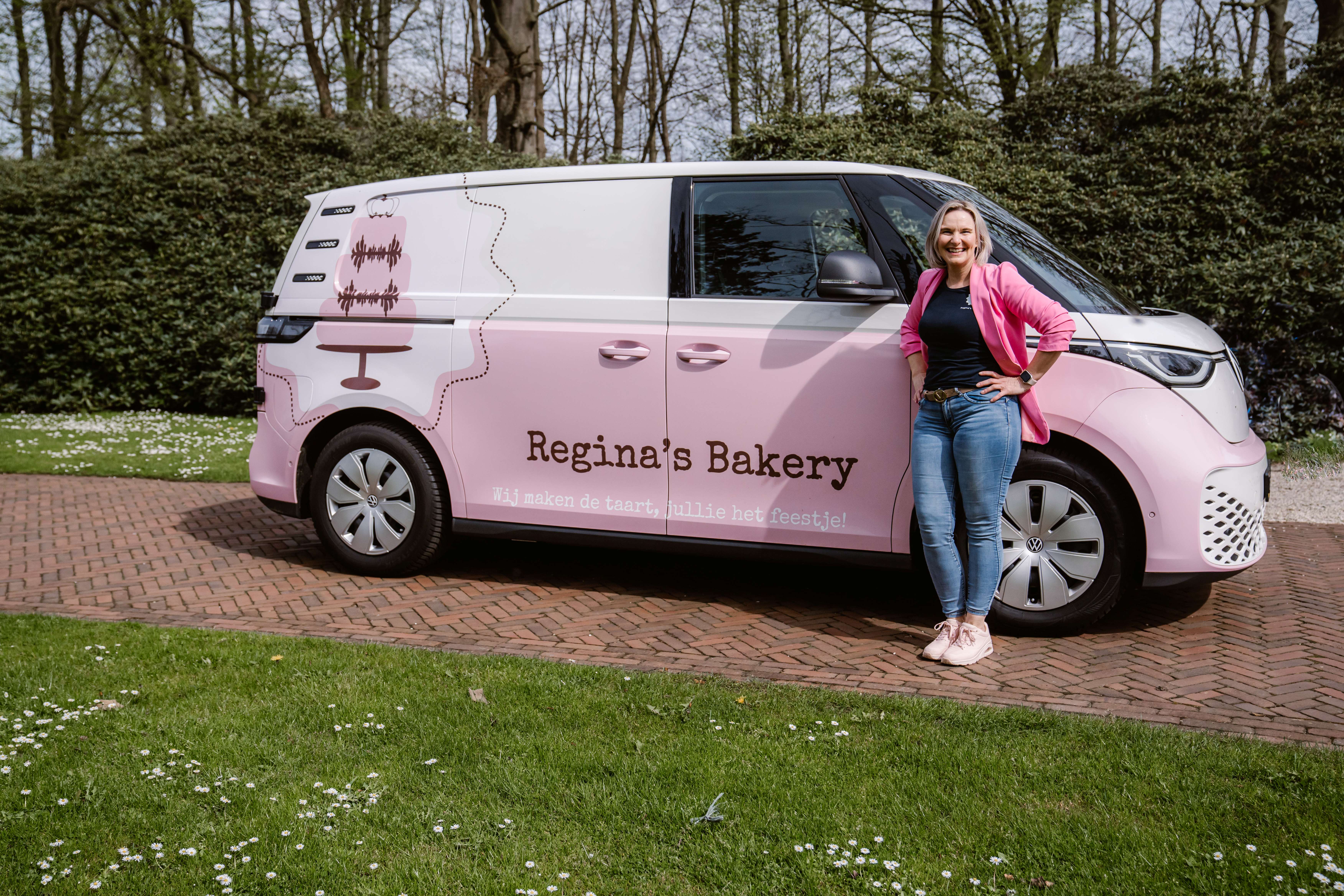 Header Regina's Bakery mobiel