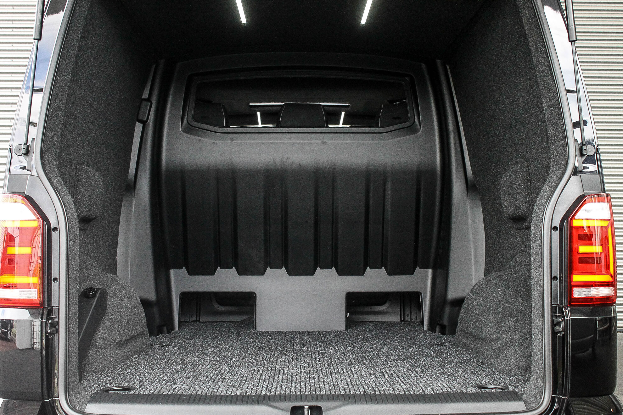 Volkswagen Transporter Laadruimte Huiskes Kokkeler volkswagen-transporter-laadruimte-huiskes-kokkeler