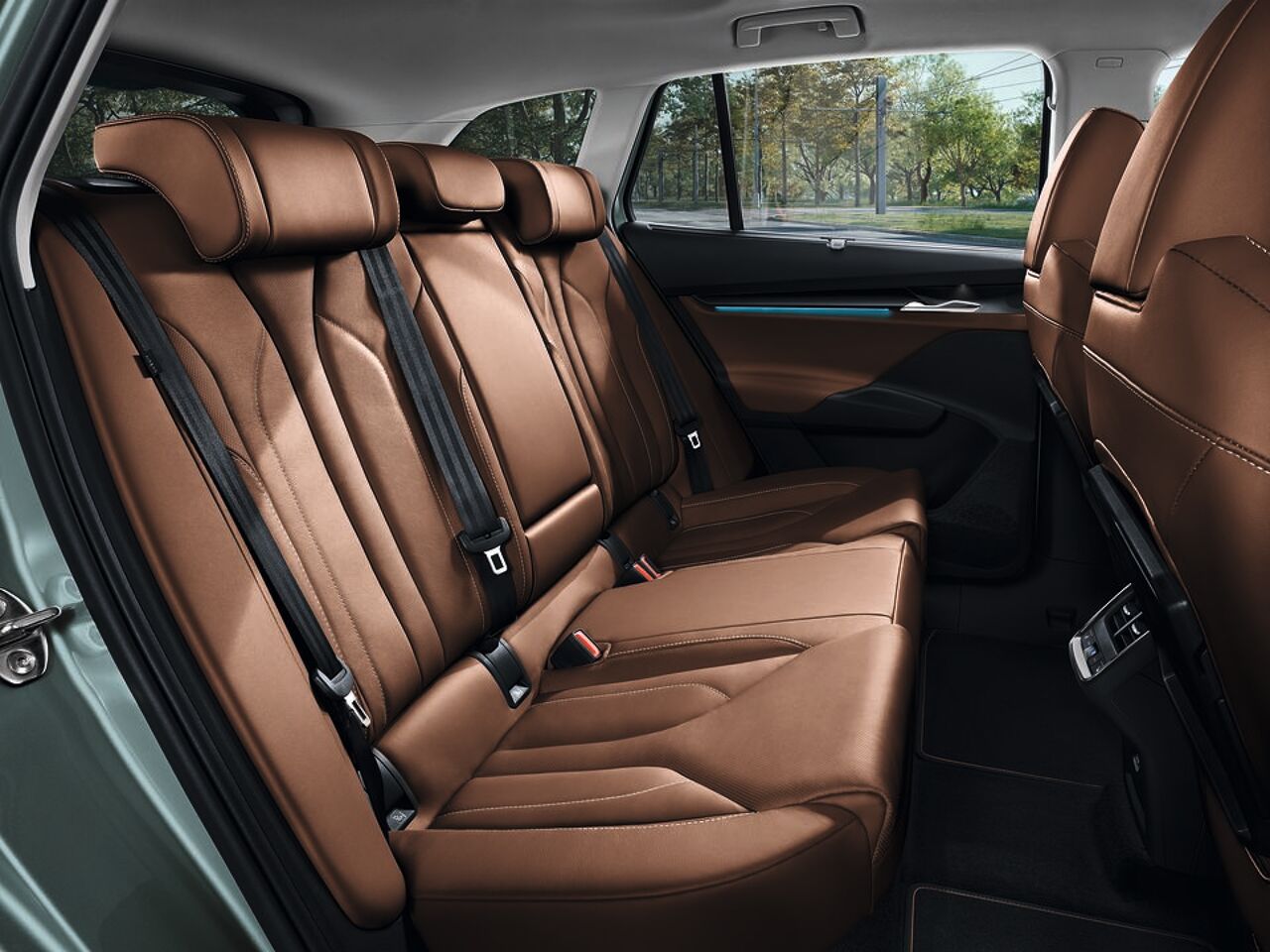 Large JPG-ENQ_NG_048(-)_ENQmain_cat0920