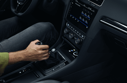 Volkswagen-golf-interieur3