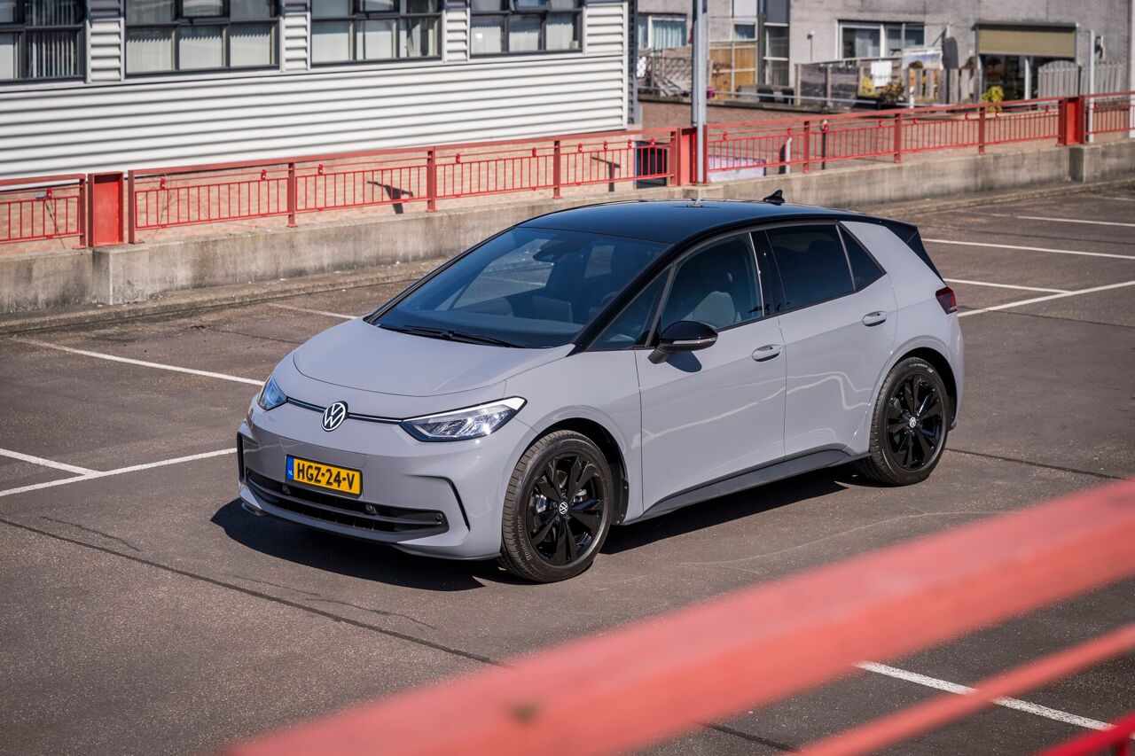 Web Ready JPG-_MAU7290