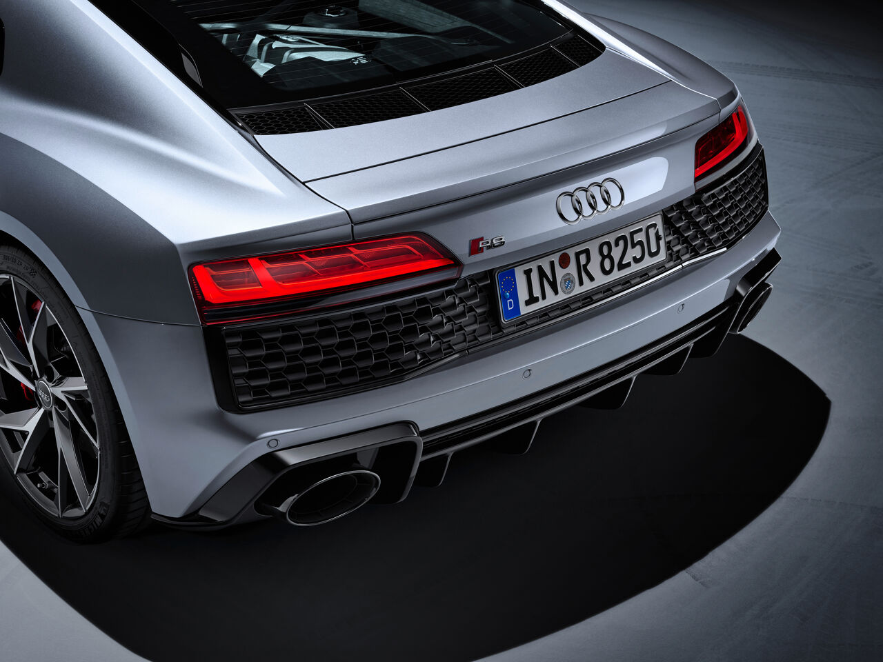 Audi R 8