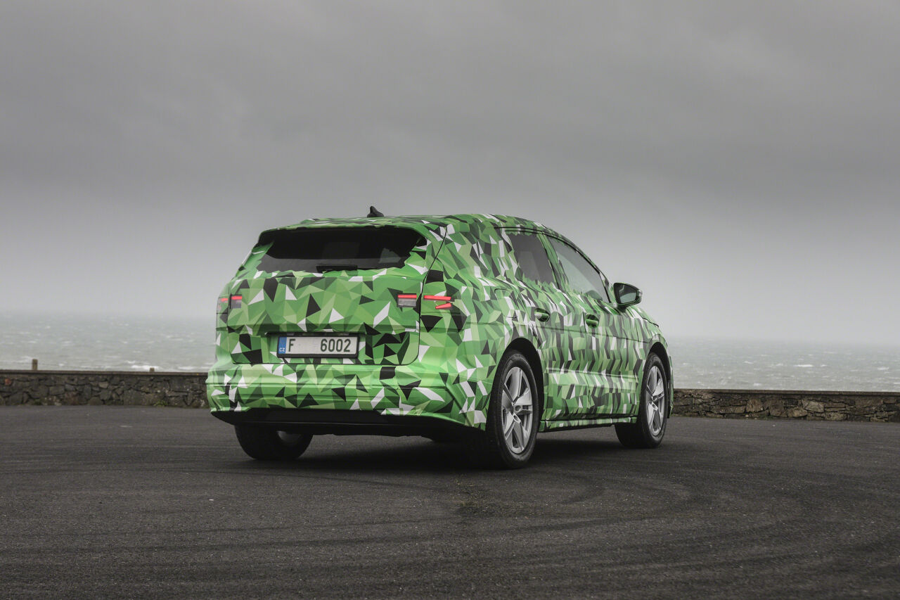ŠKODA ENYAQ Camouflage (7)