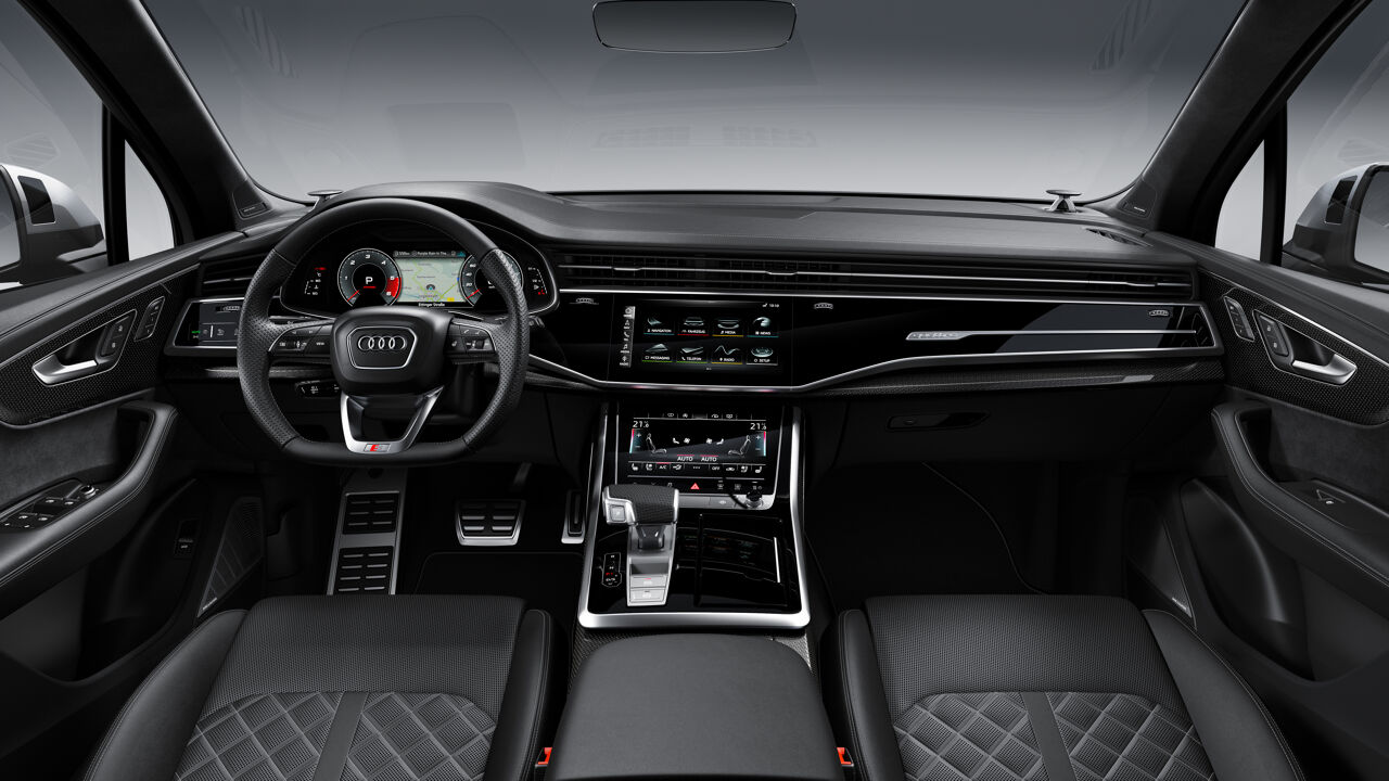 SQ7 interior