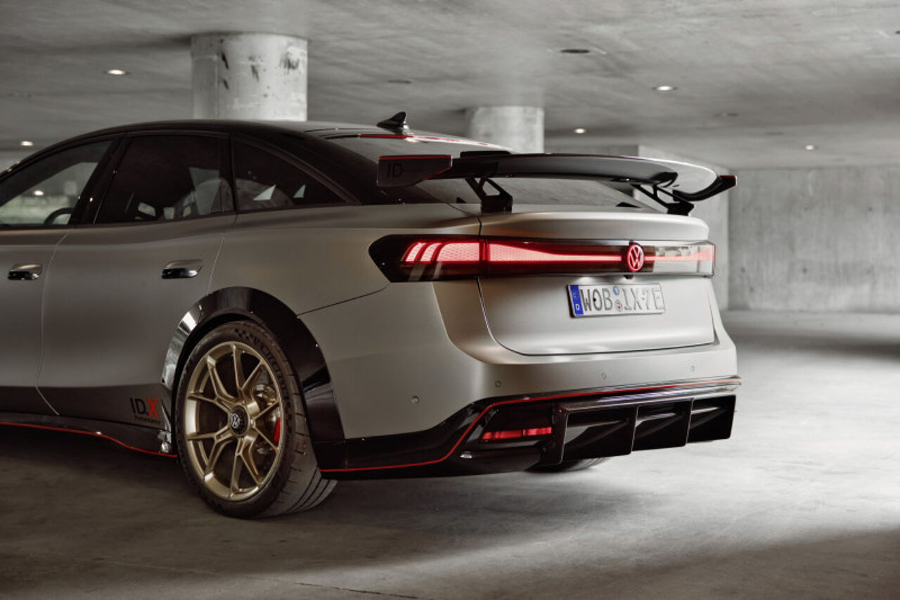 800_id.xperformance6