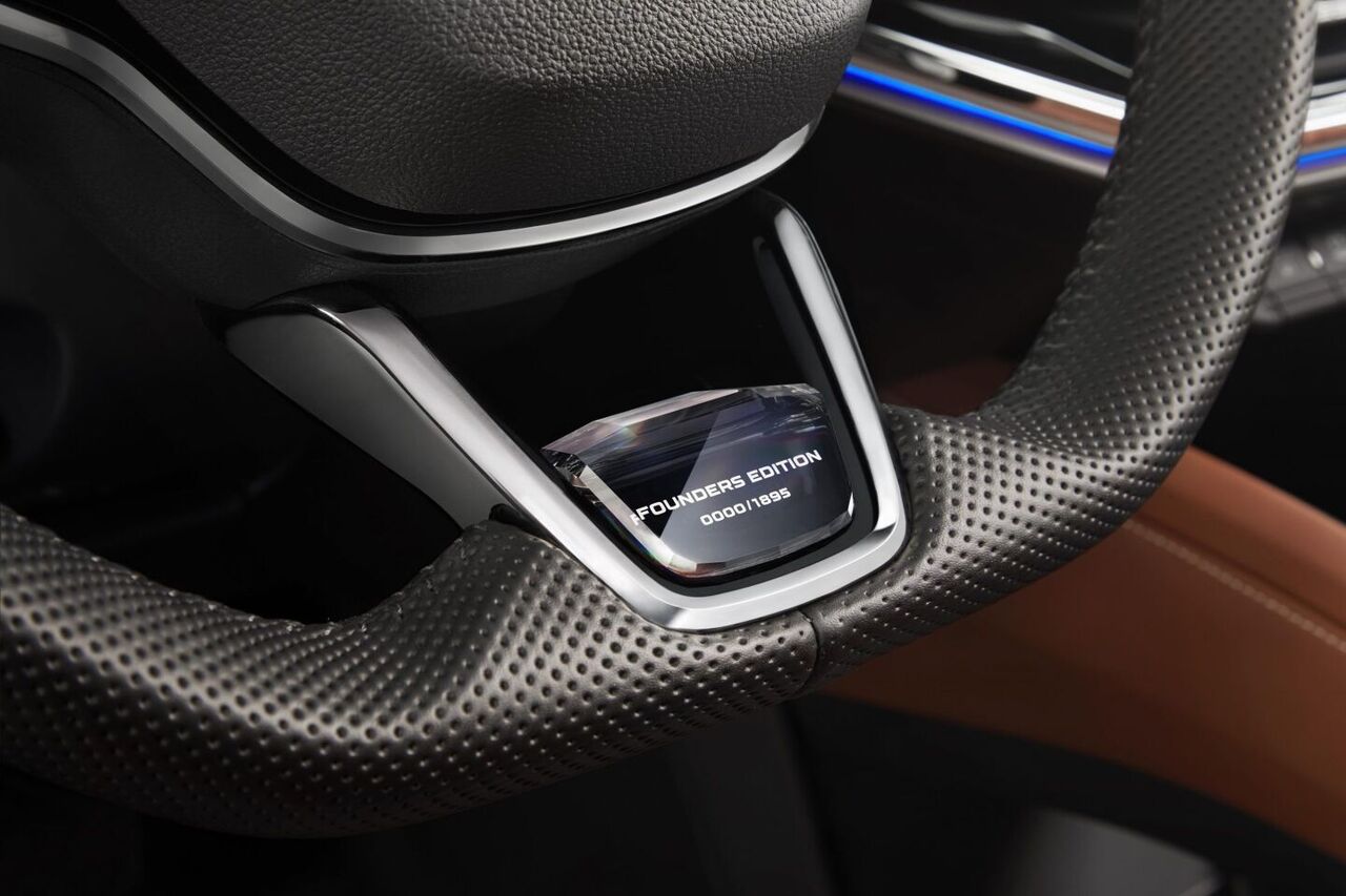 Web Ready JPG-SKODA ENYAQ iV Founders Edition (3)