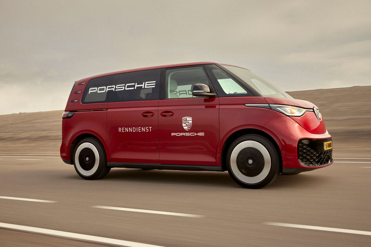 porscherenndienst18