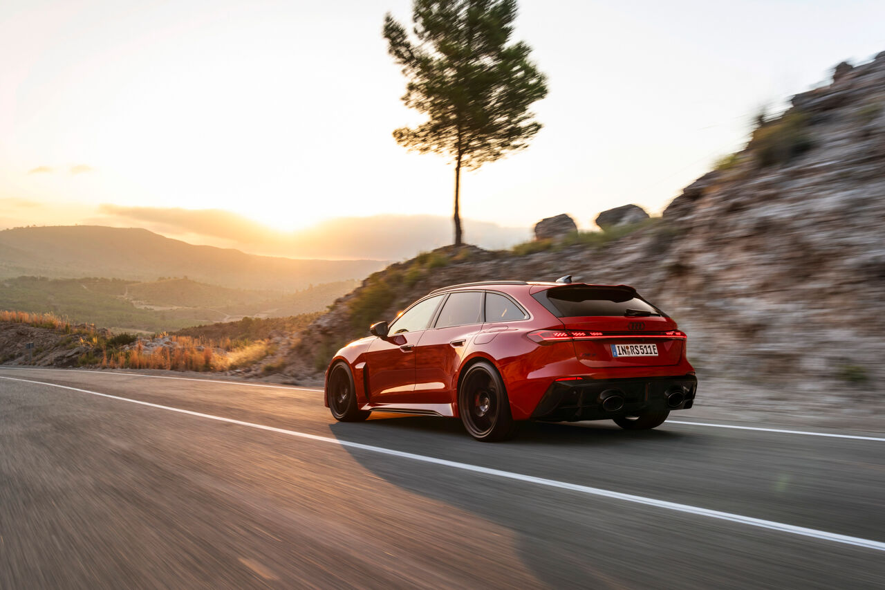 RS 5 Avant rijdend 2