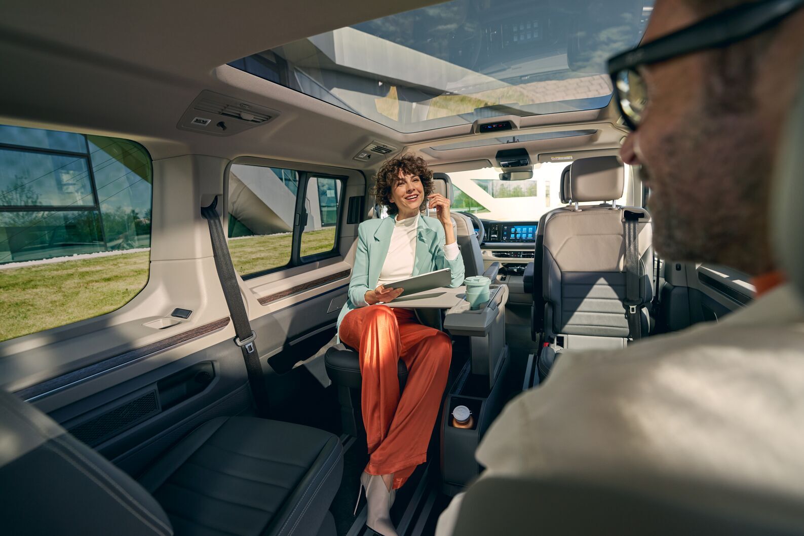 We Connect entertainment