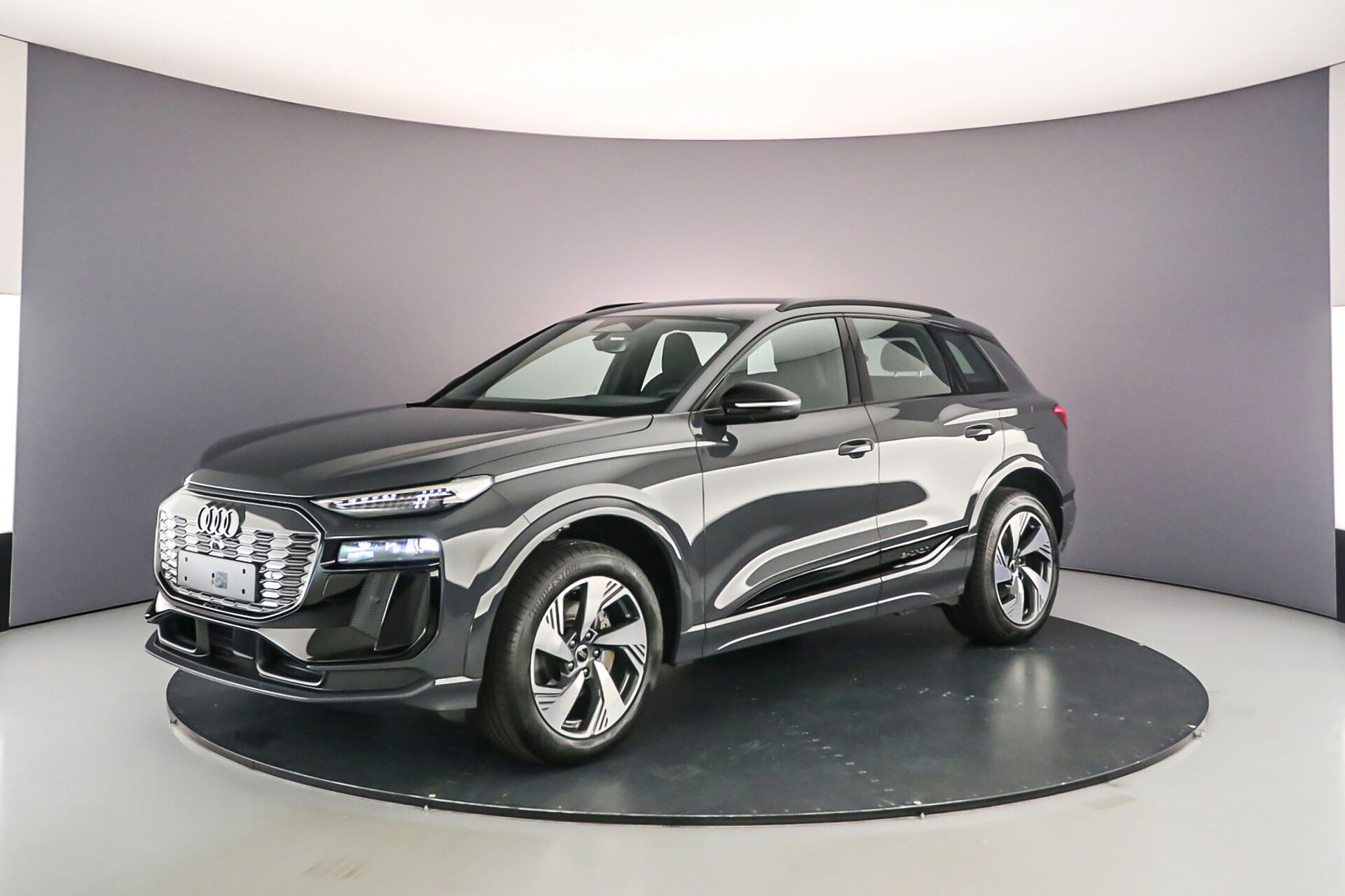 Audi Q6 e-tron e-tron performance 306pk S edition