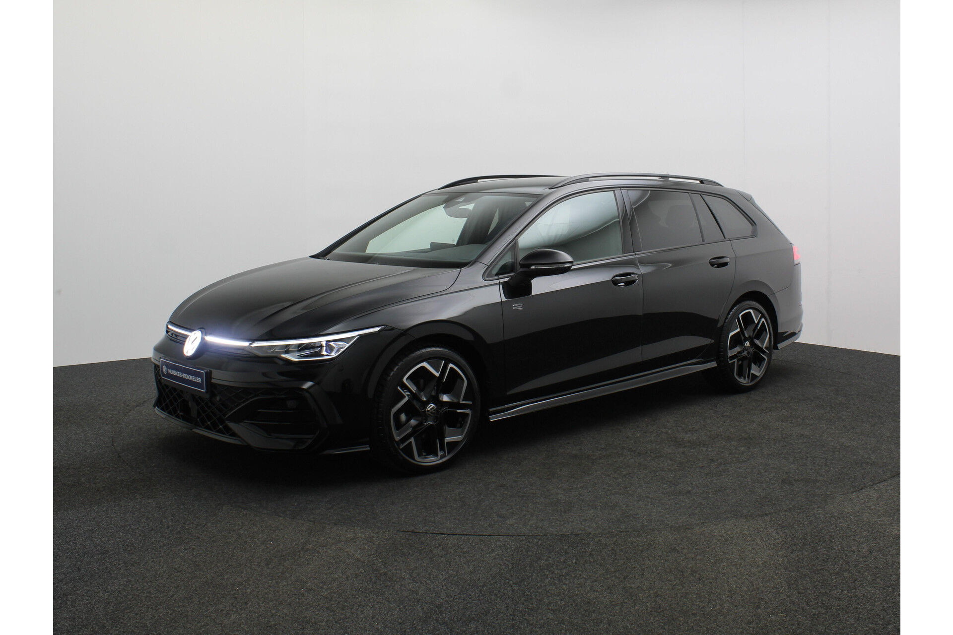 Volkswagen Golf Variant 1.5 eTSI 116 7DSG R-Line Edition