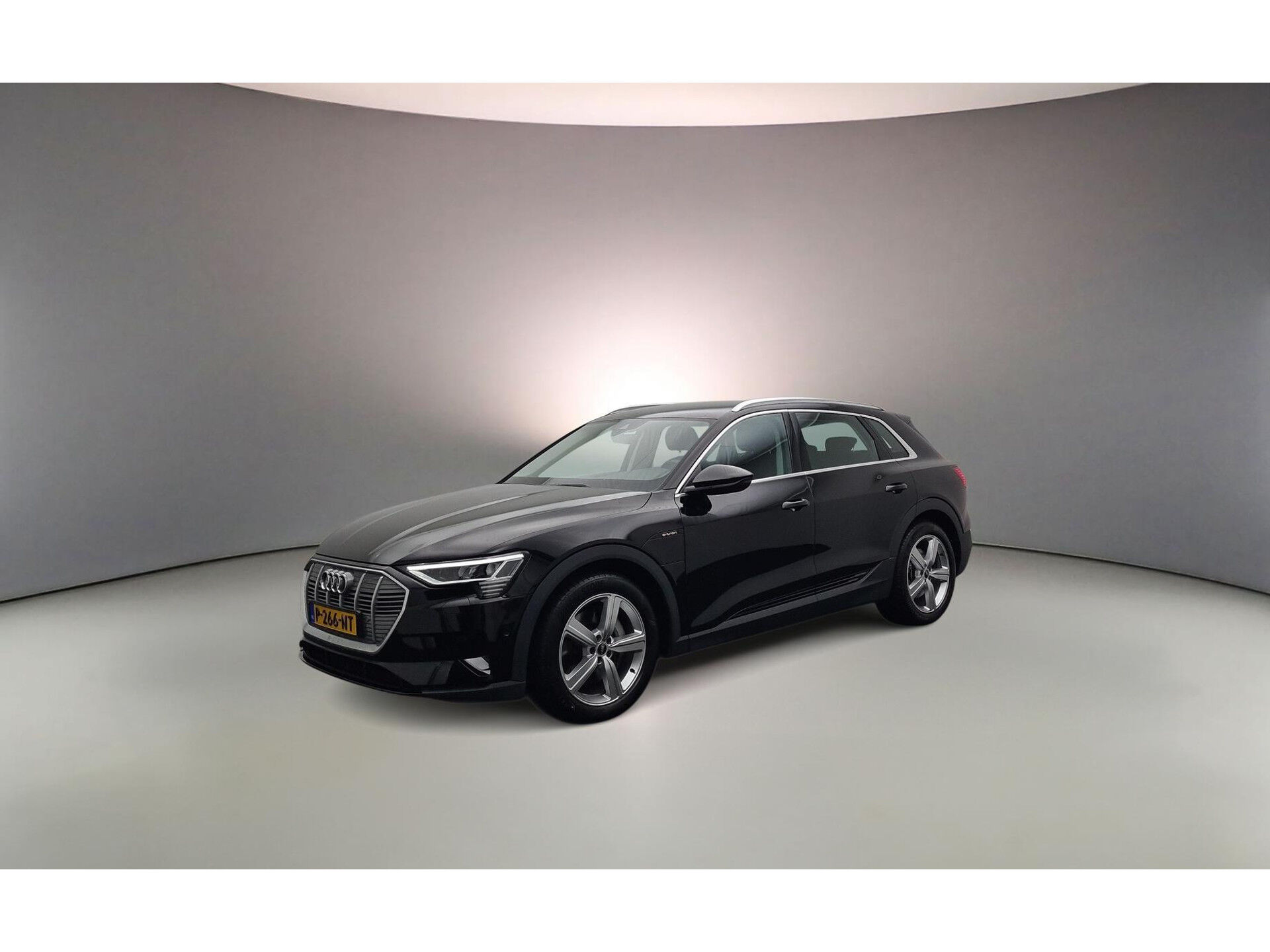 Audi e-tron 55 408pk quattro edition 95 kWh