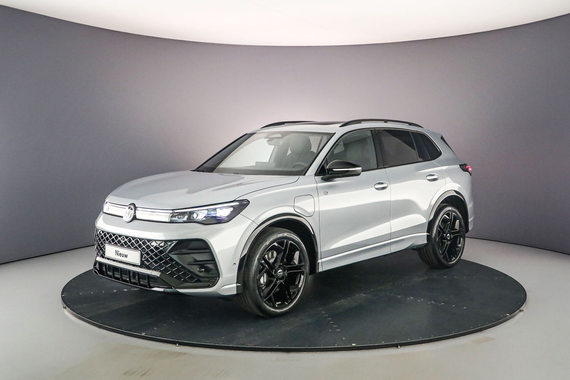 Volkswagen Tiguan 1.5 eHybrid 204pk R-Line Edition - eHybrid