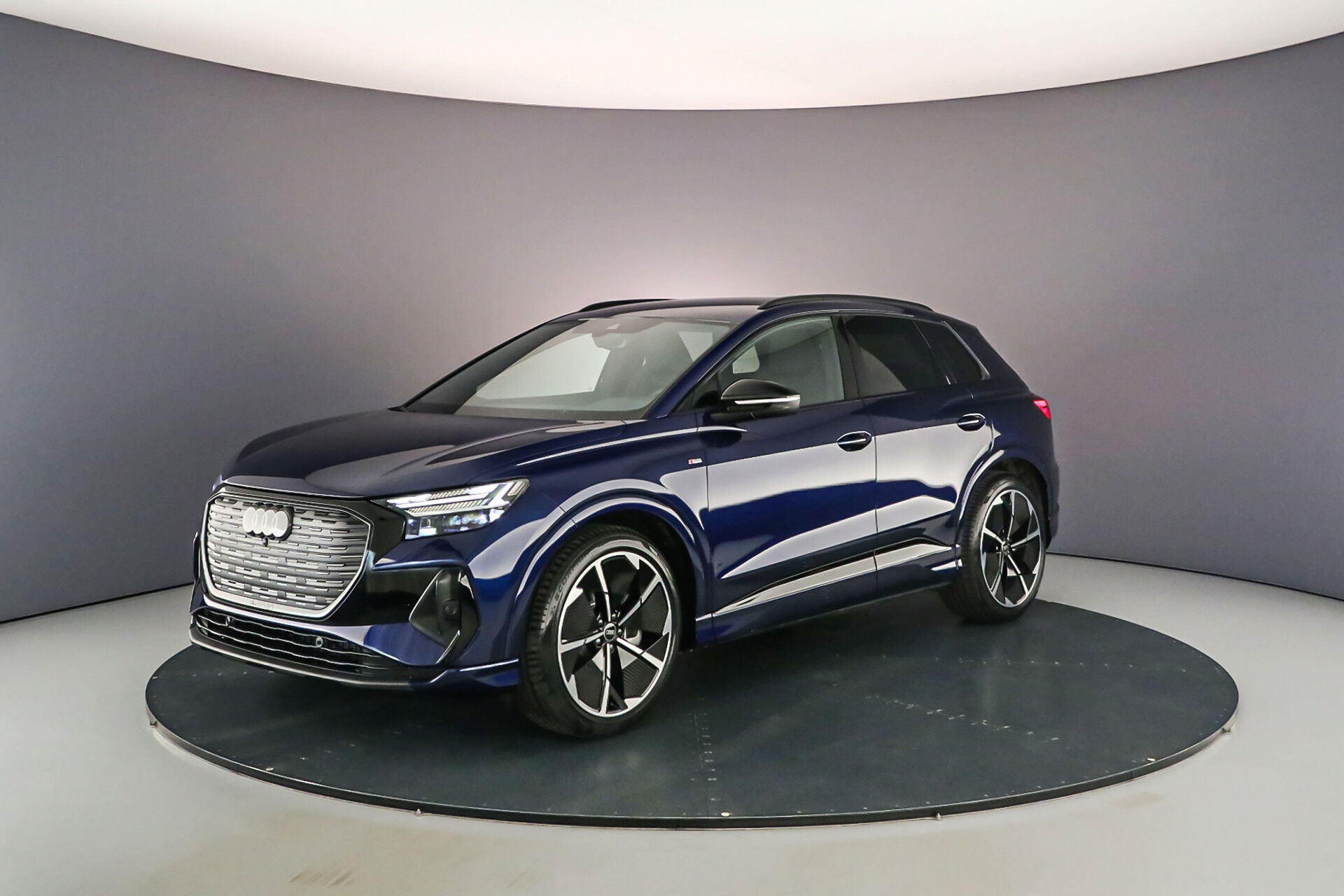 Audi Q4 e-tron 45 e-tron 286pk S edition