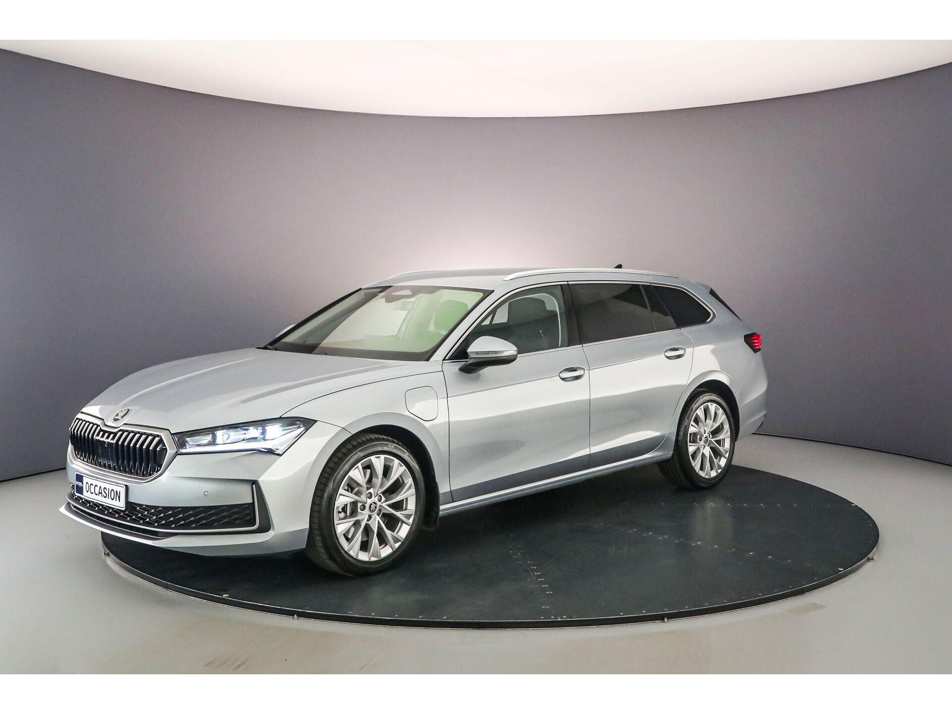 Škoda Superb Business Edition