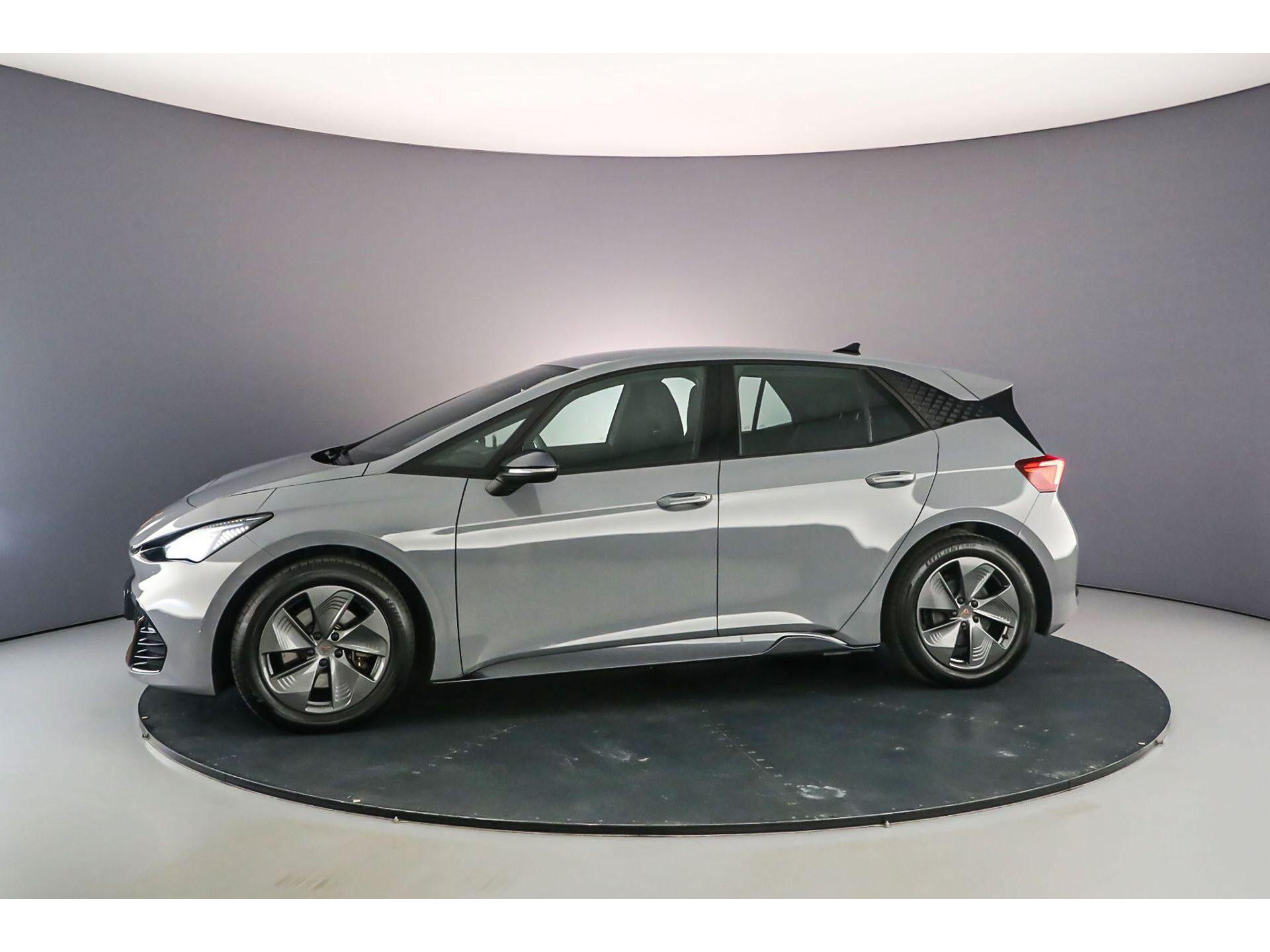 CUPRA Born Business One