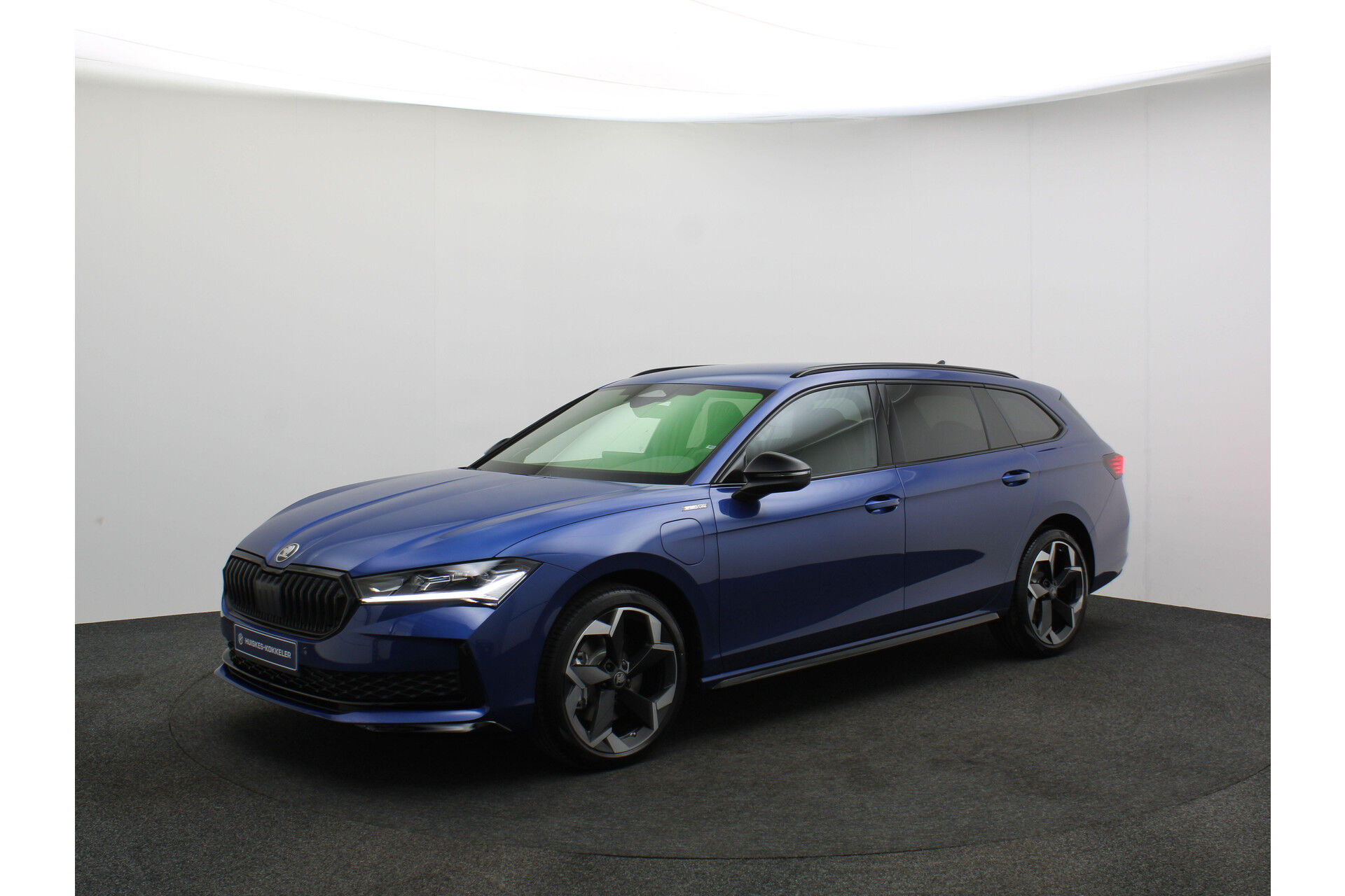 Škoda Superb Combi 1.5 TSI iV 204pk Sportline Business €2.000,- inruilpremie