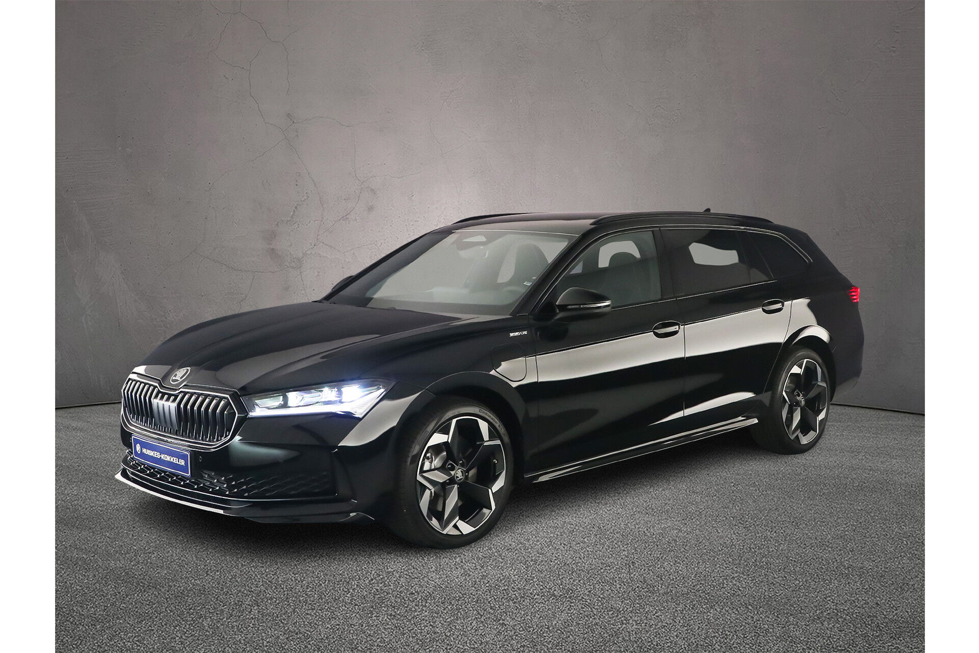 Škoda Superb Combi 1.5 TSI iV 204pk Sportline Business €2.000,- inruilpremie beschikbaar