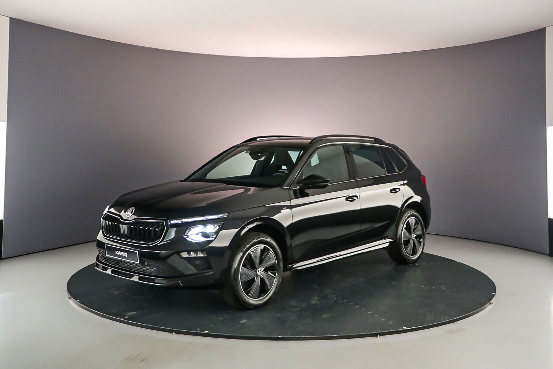 Škoda Kamiq 1.0 TSI Greentech 115pk Monte Carlo inruilpremie €3.000,-