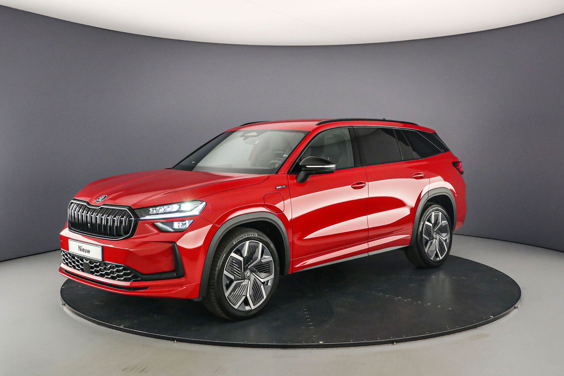 Škoda Kodiaq 1.5 TSI iV 204pk Sportline Business inruilpremie €5.000,-