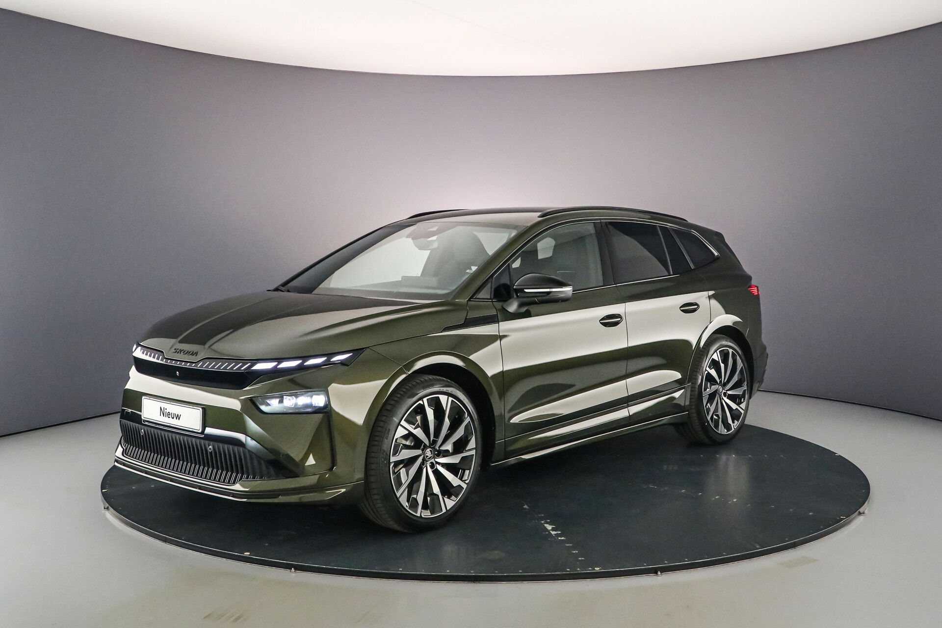 Škoda Enyaq Elektromotor 82 kWh 286pk Sportline €2.000,- Inruilpremie!