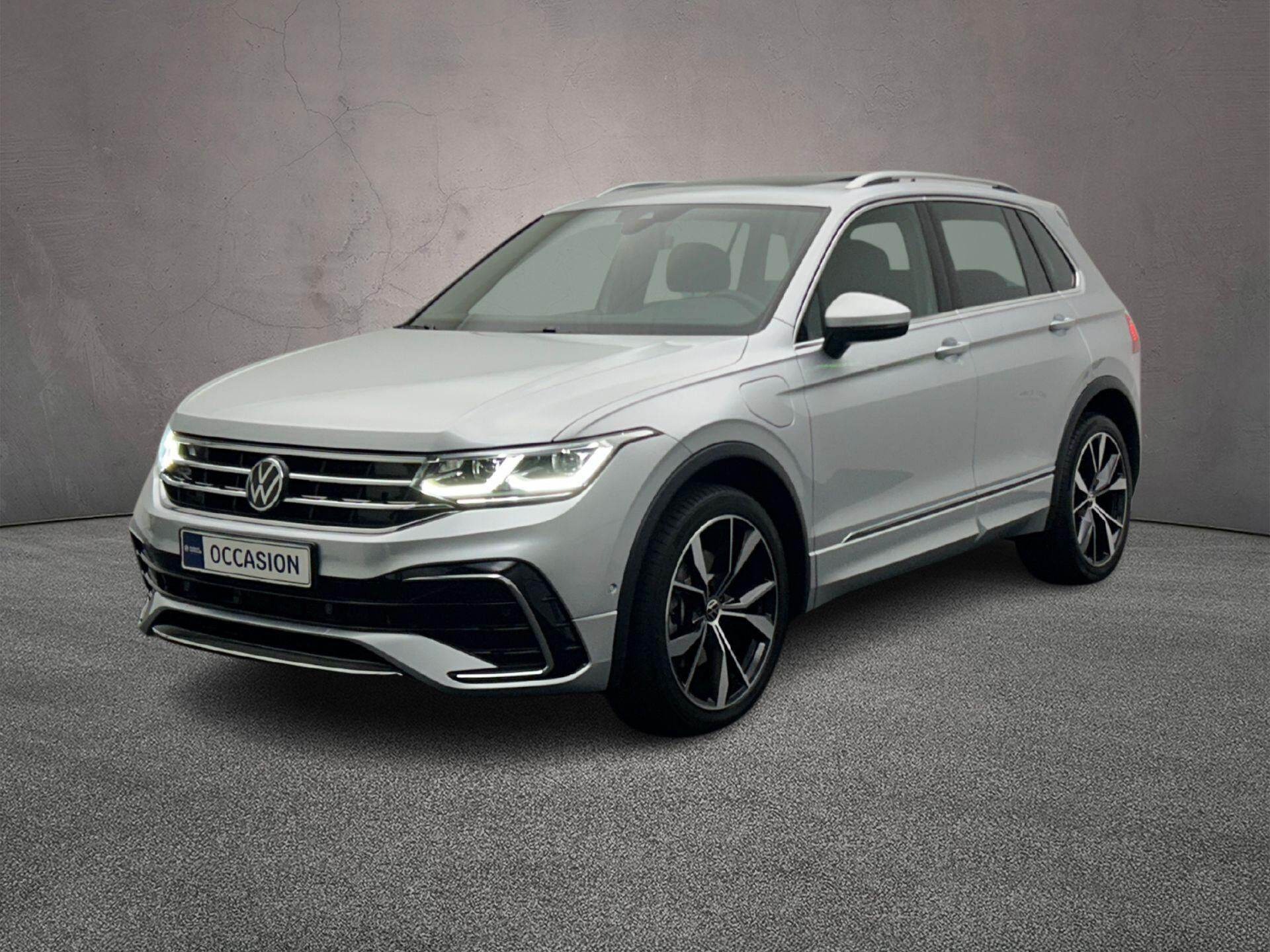 Volkswagen Tiguan R-Line Business+