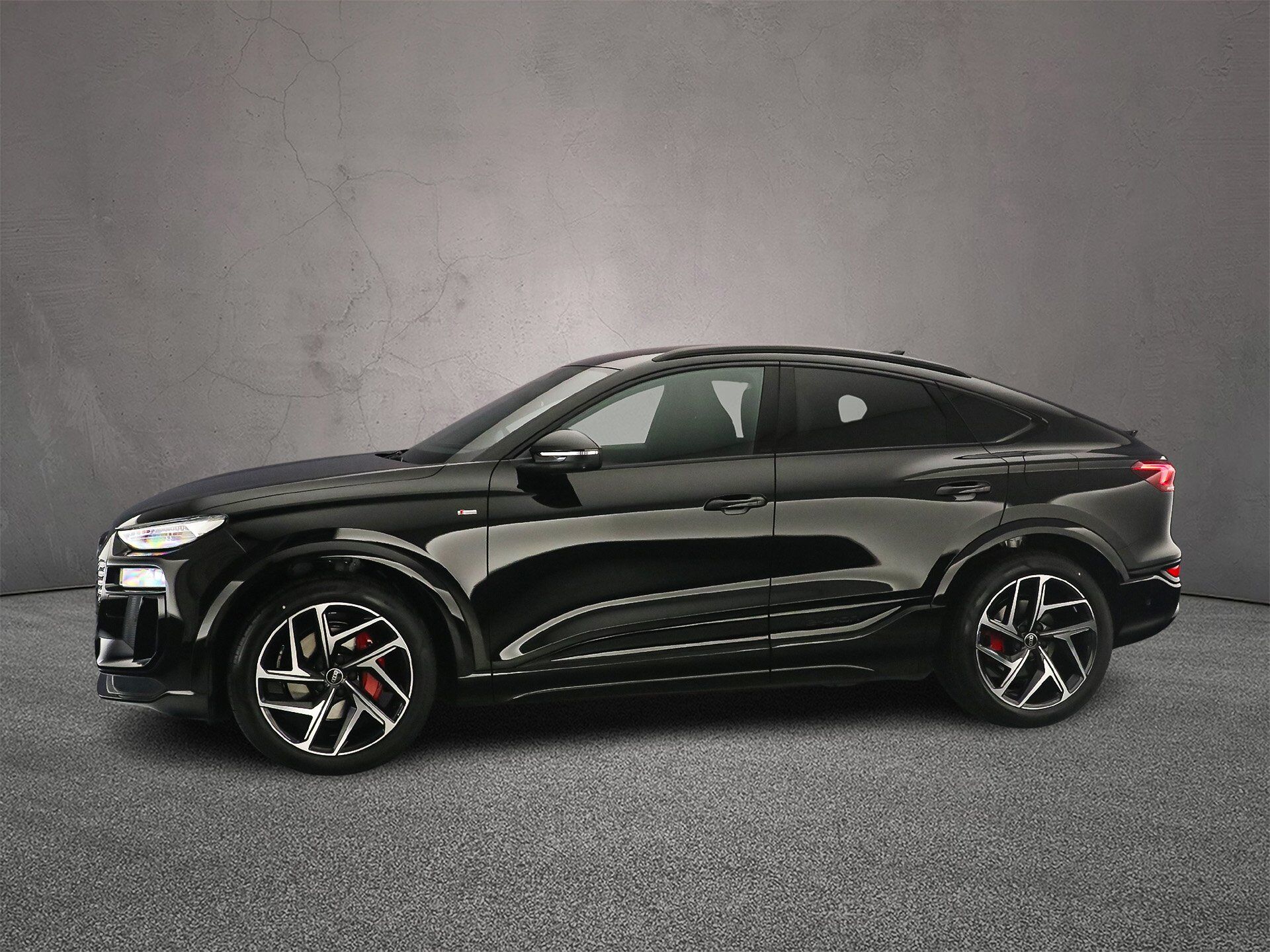 Audi Q6 Sportback e-tron e-tron 252pk S edition