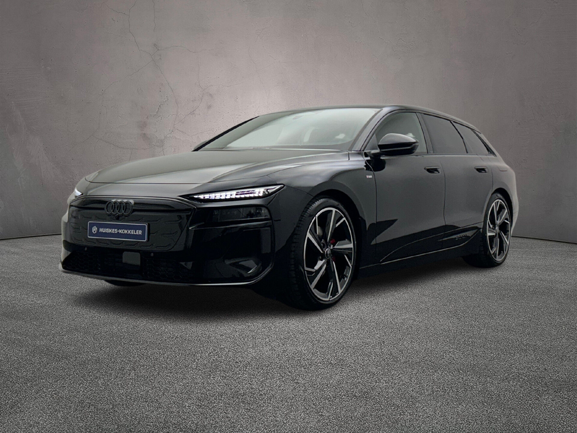 Audi A6 Avant e-tron 83 kWh elektromotor 286pk S edition - Adaptieve Luchvering - Zwart Optiek - 21 velgen - Trekhaak