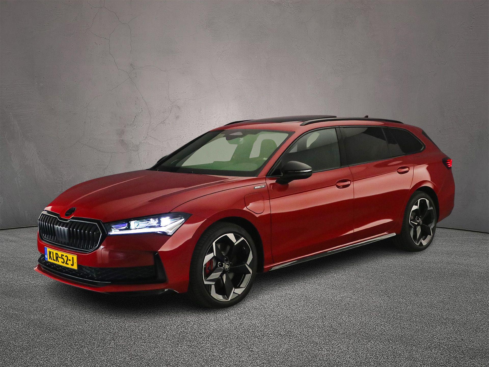 Škoda Superb Combi Combi Sportline Business
