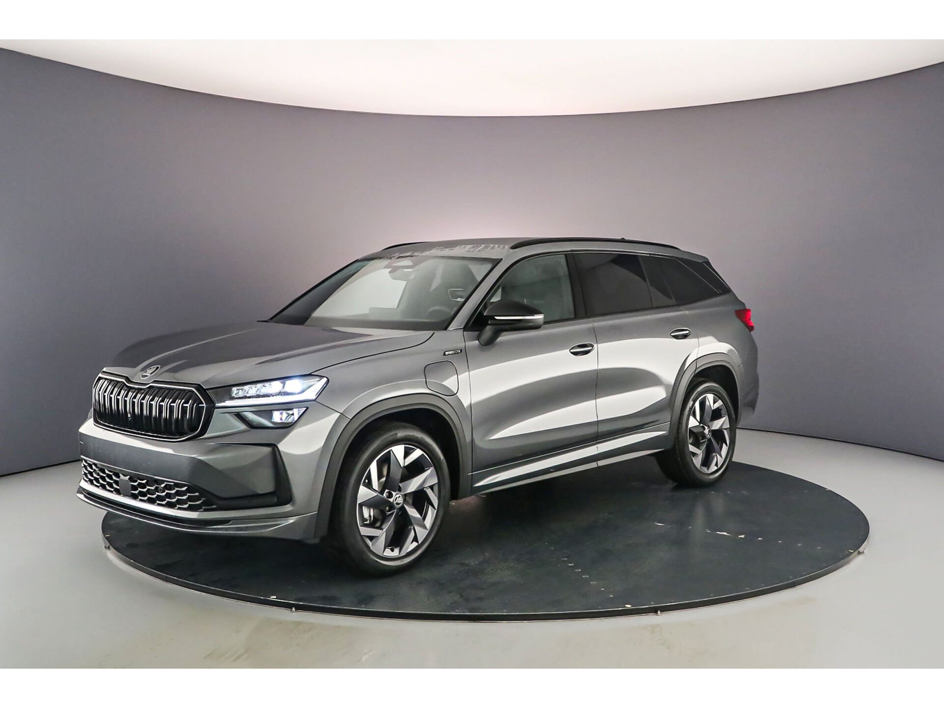 Škoda Kodiaq 1.5 TSI PHEV 204pk Sportline Business €51.659,- incl. inruilpremie