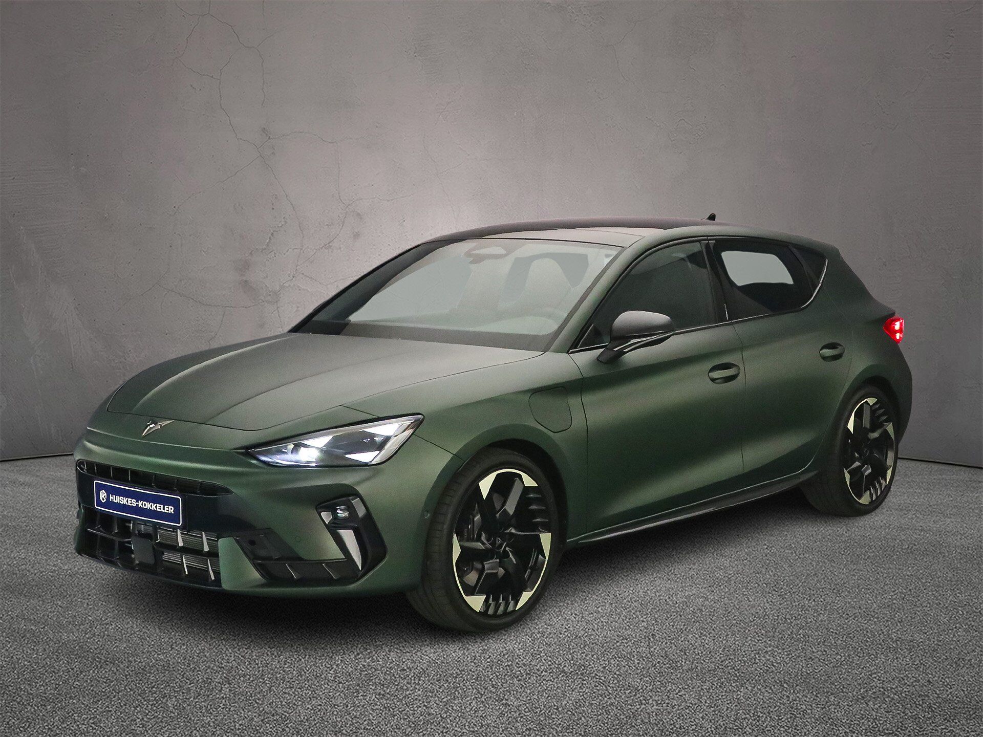 CUPRA Leon 1.5 TSI e-Hybrid 272pk VZ Tribe Edition